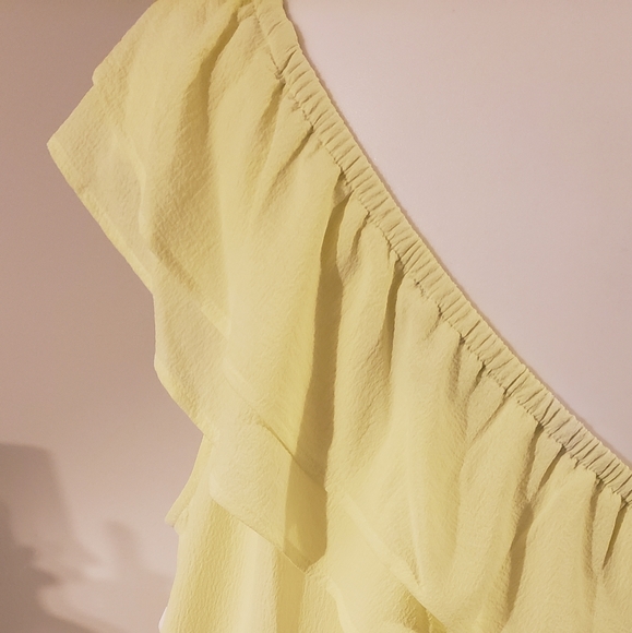 Woman Apt 9 Ruffled one-shoulder top - Picture 3 of 8